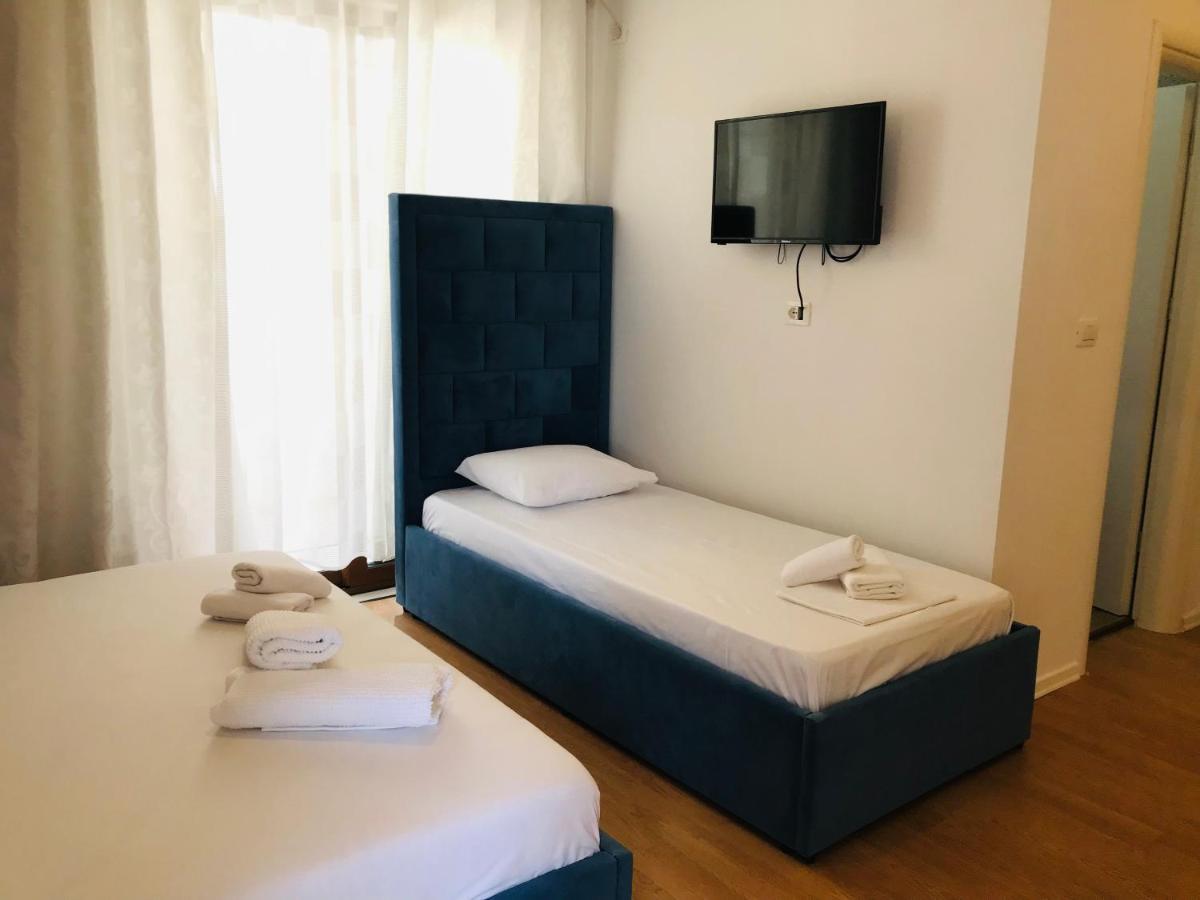 Enia'S Room Sarandë Exteriör bild