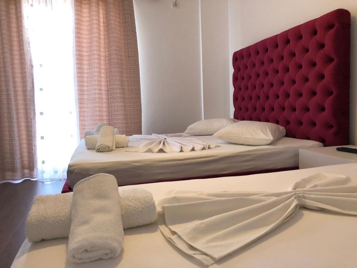 Enia'S Room Sarandë Exteriör bild